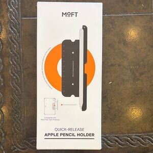 MOFT Quick-Release Apple Pencil Holder | NEW